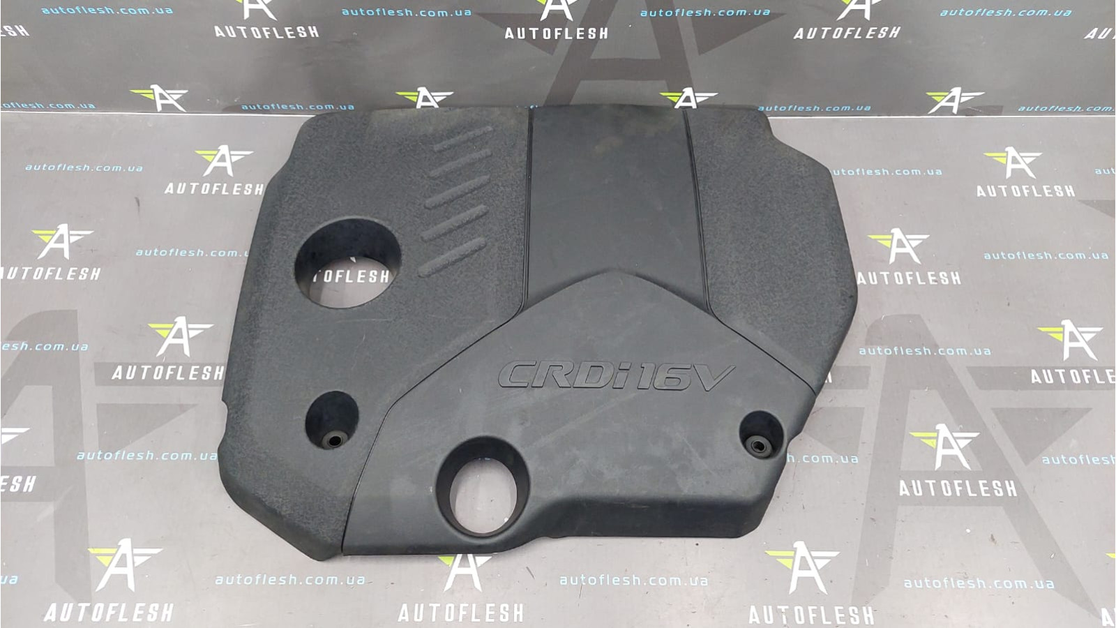 Крышка двигателя декоративная 292402A700, 1.6 CRDi Hyundai i30 KIA Ceed бу